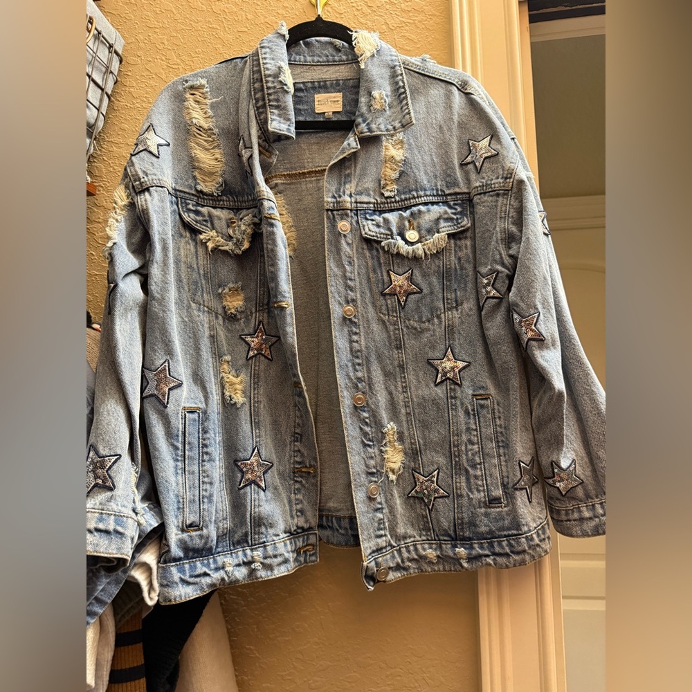 Boutique Women's Star Embellished Distressed Denim Jacket